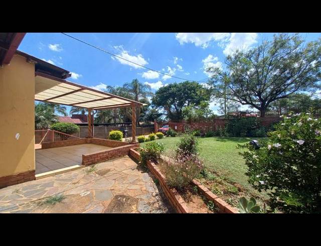 3 BEDROOM PROPERTY TO RENT IN KWAGGASRAND
